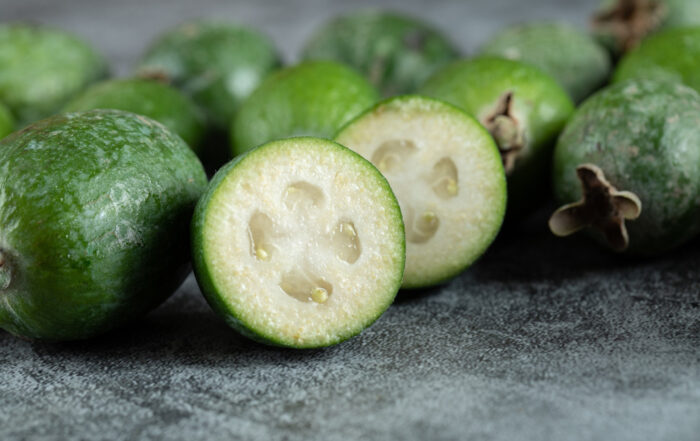 Błonnik i feijoa: 5 powodów wsparcia tarczycy i jelit